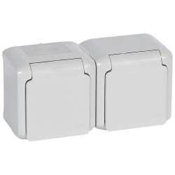 Slika Priključnica dvopolna nadgradna IP44 2x2P+E bela Forix Legrand