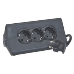 Slika Kabal produžni sa prekid H05VV-F 3x1.5mm2 1.5m 3 mesta 2P+E i 2xUSB A držač za tablet crni Legrand