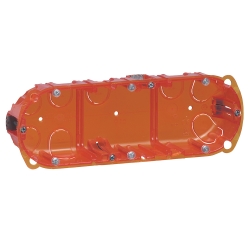 Slika Dozna za 3M dubina 40mm Legrand