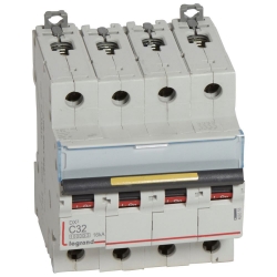 Slika Osigurač automatski 4P 32A C kriva 10kA DX3 Legrand