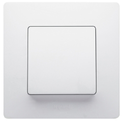 Slika Taster ugradni 6A 250VAC NO+NC IP20 beli Niloe Legrand