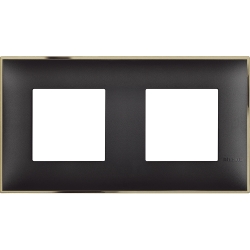 Slika Okvir horizontalno-vertikalna ugradnja 2x2M zlatno/crni Classia Legrand